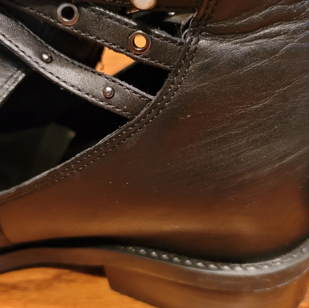 Nine West Black Genuine Leather Studded Cutout Zip Back Boots Shoes Size 9.5